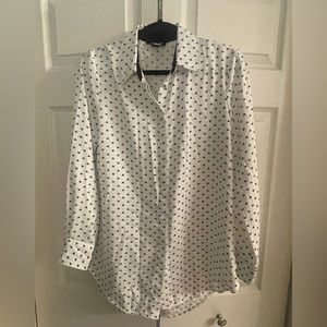 Ladies button up blouse with heart pattern. Size medium.